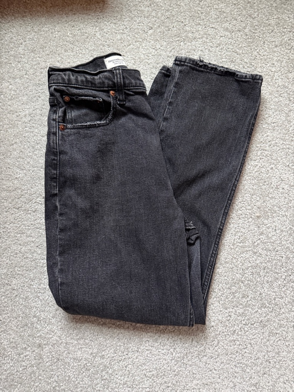 Abercrombie & Fitch Ultra High Rise Ankle Straight Jeans Women’s 26